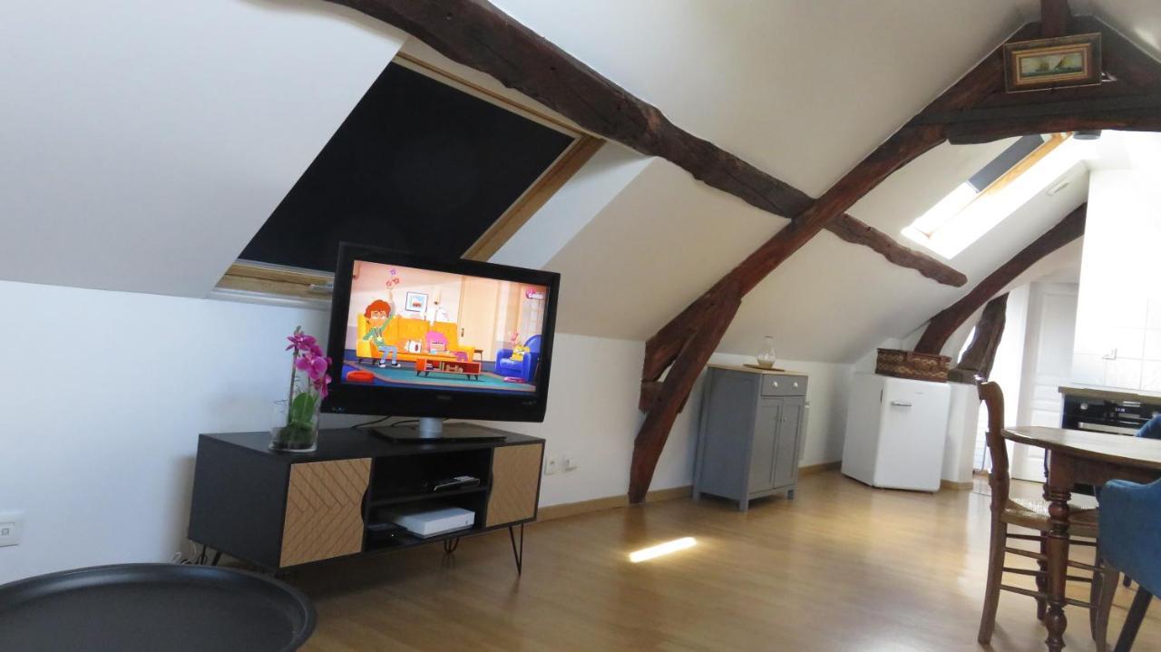 Chez Mary Poppins Apartment Vernon  Bagian luar foto