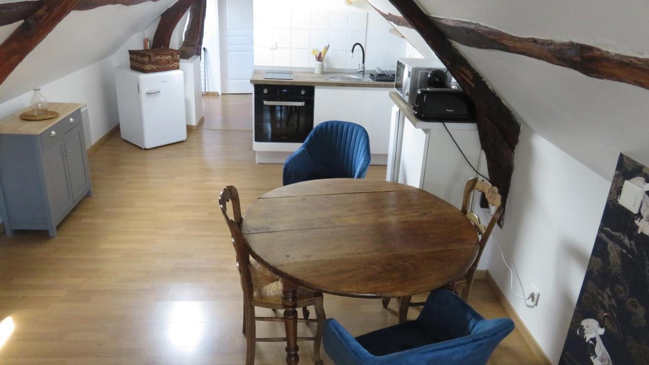 Chez Mary Poppins Apartment Vernon  Bagian luar foto