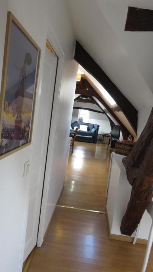 Chez Mary Poppins Apartment Vernon  Bagian luar foto